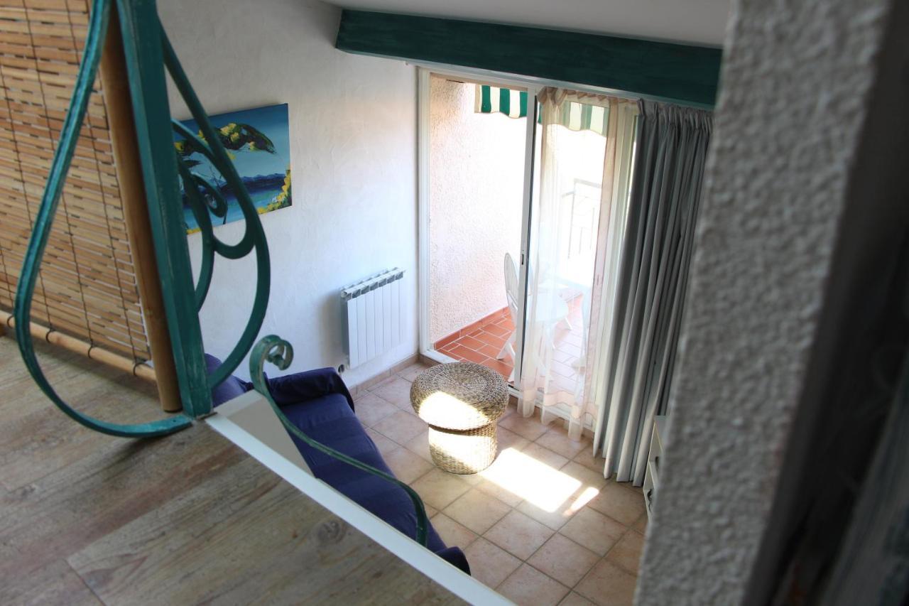 De La Couleur Aux Marquises Apartment La Londe-les-Maures Ngoại thất bức ảnh